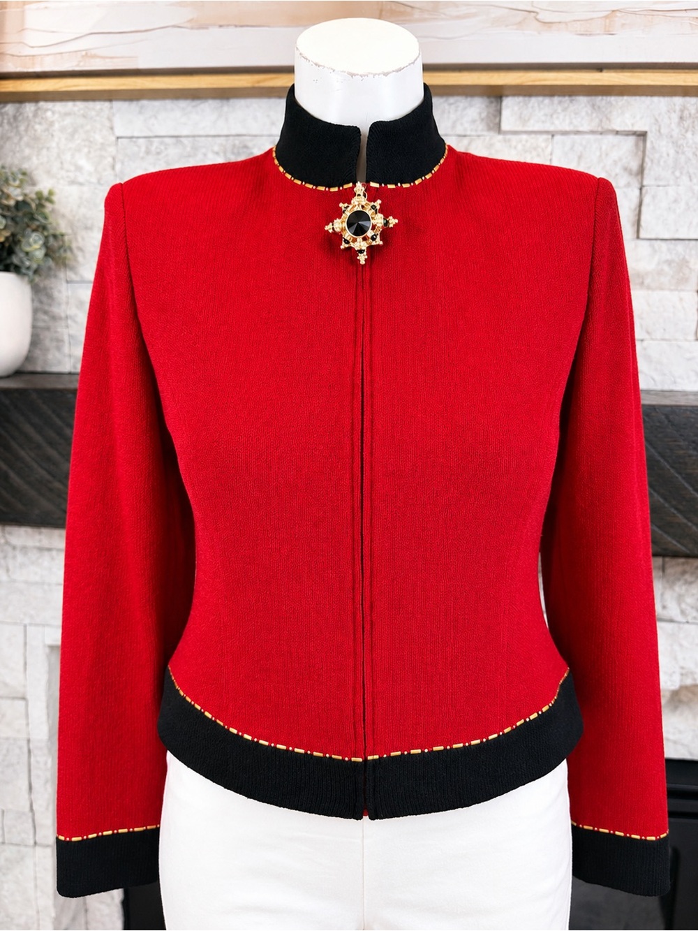 St John Collection Santana Knit Red Black Gold Beaded Jeweled Jacket Sz 4